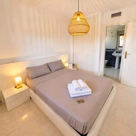 Apartment Aloha Salinas Beach, Primera Linea Calpe